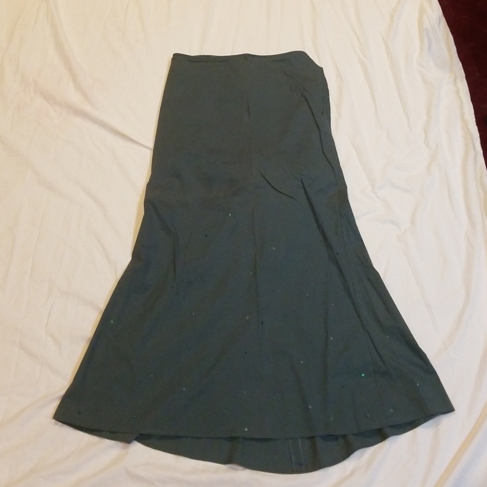 Vintage style very unusual long skirt